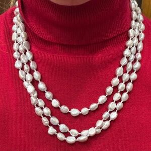 Freshwater Pearls-Elegant Light Gray